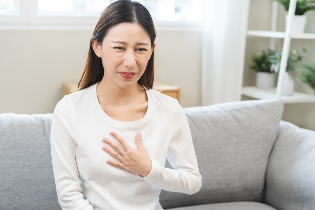 วิธีรักษากรดไหลย้อนให้หายขาดโดยการปรับพฤติกรรมมีอะไรบ้าง